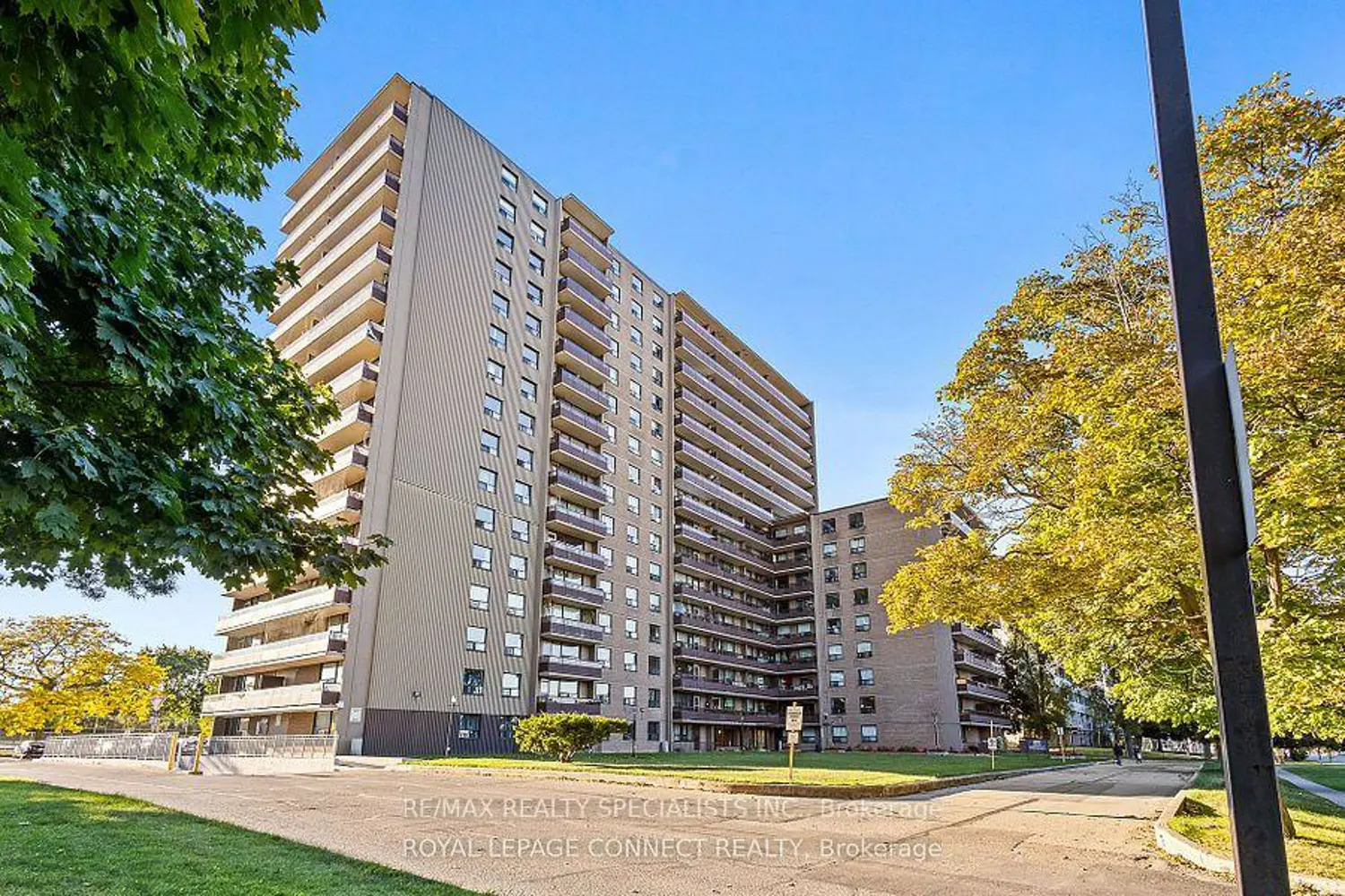 180 Markham Road 1201