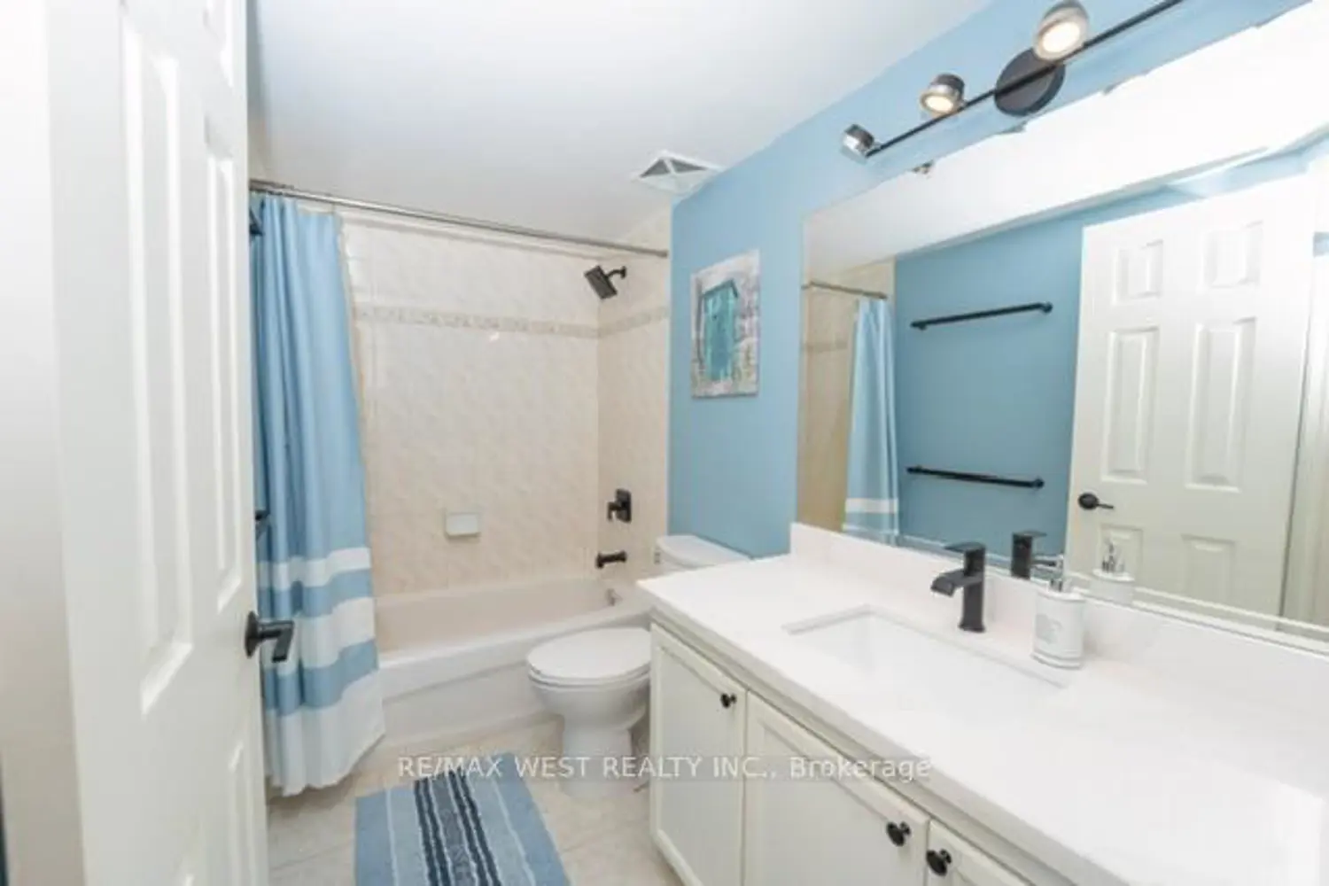 Additional image 13 of 760 Lawrence Avenue 59