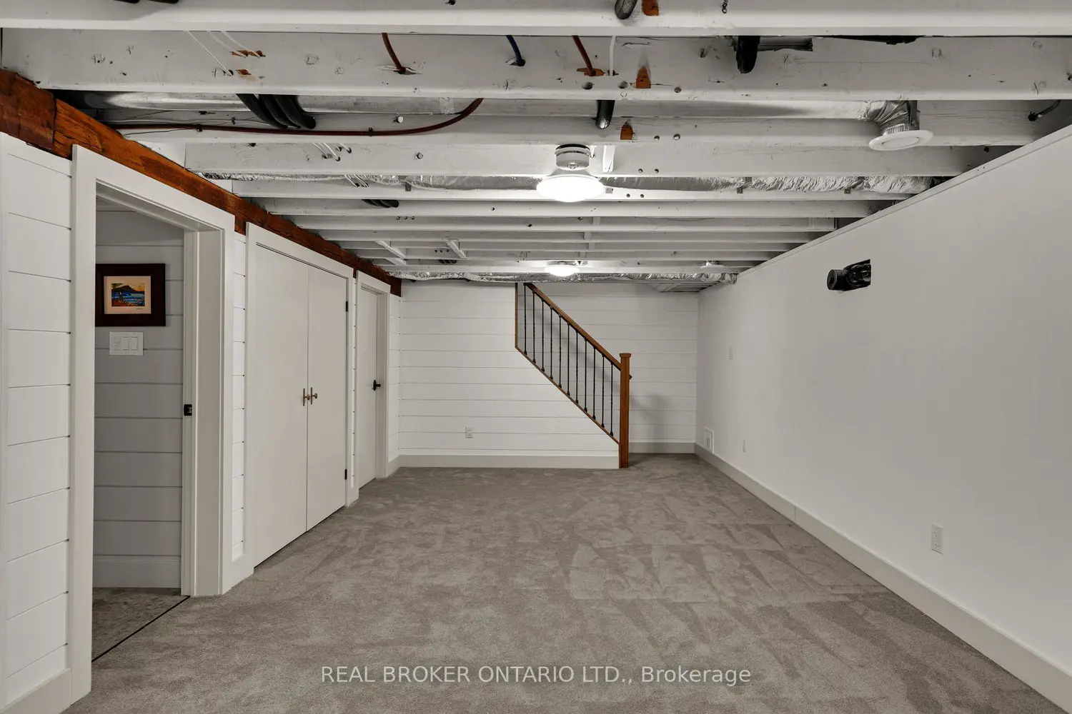 Additional image 13 of 4382 Uhthoff Line