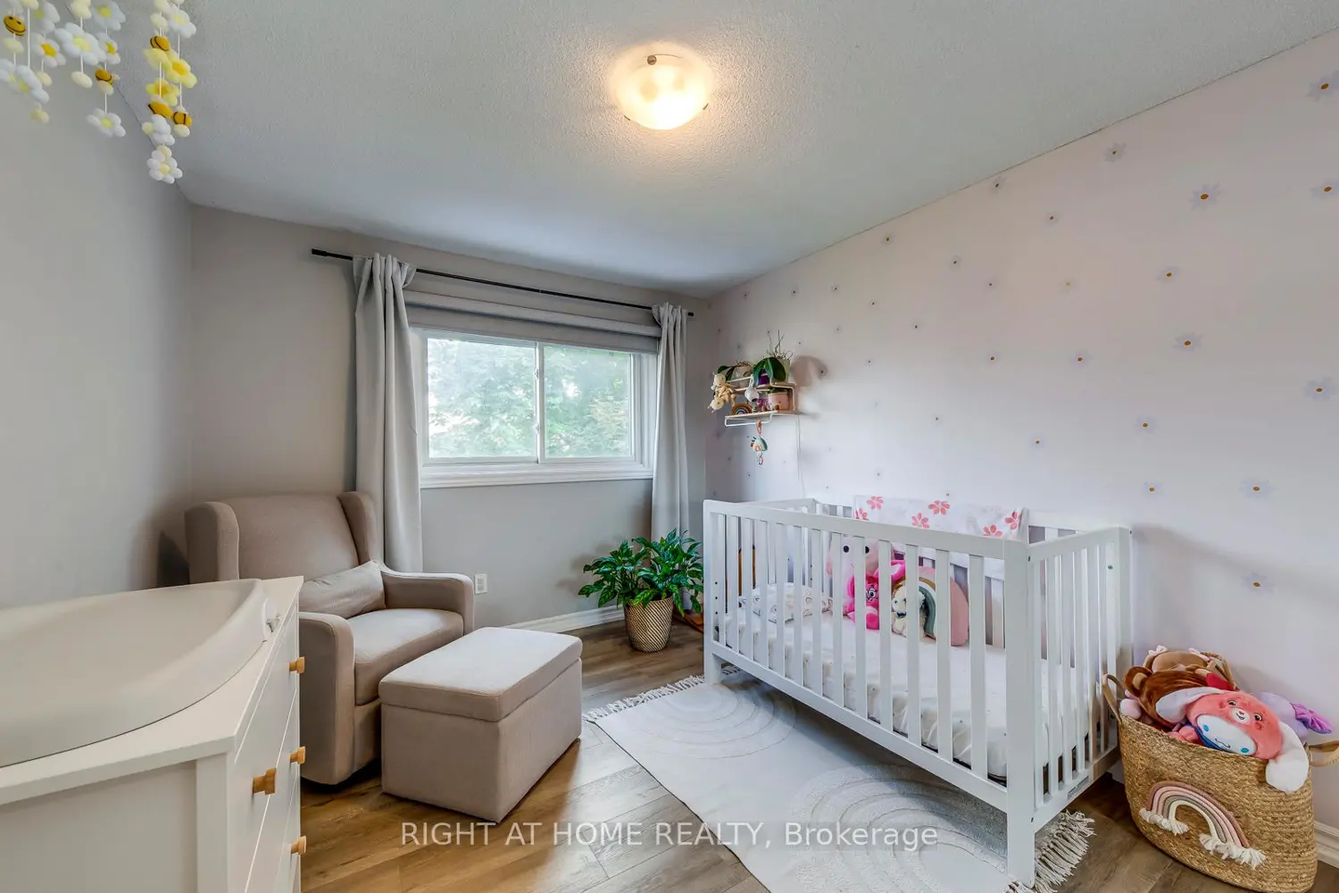 Additional image 14 of 132 Ashton Crescent