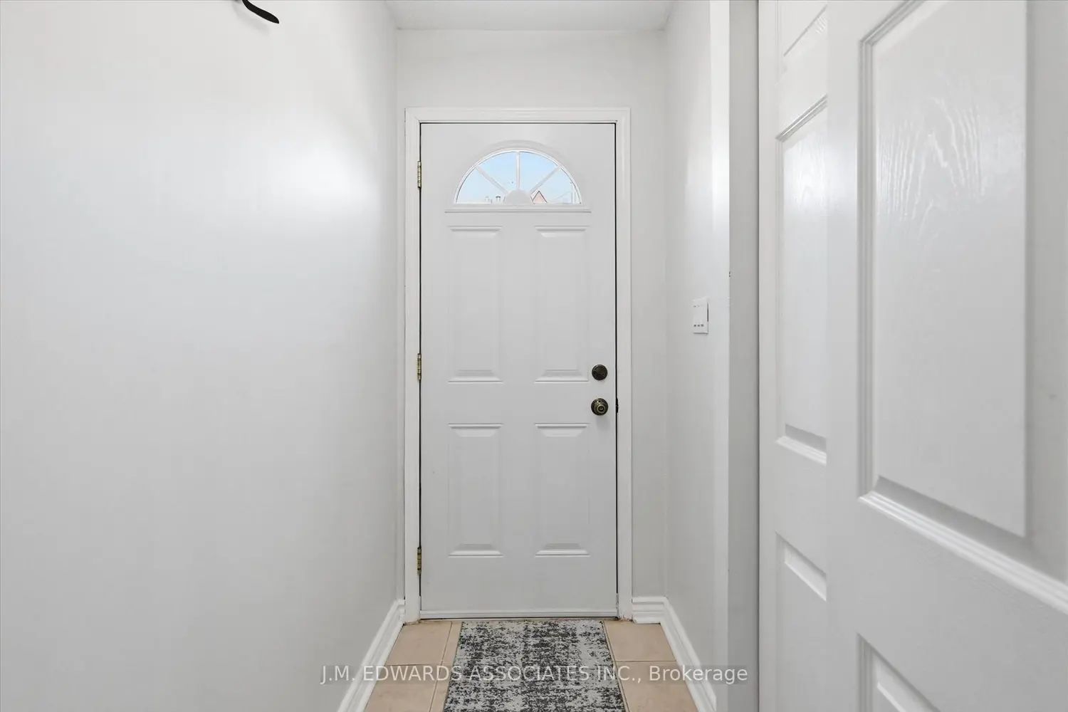 Additional image 2 of 895 Maple Avenue 215