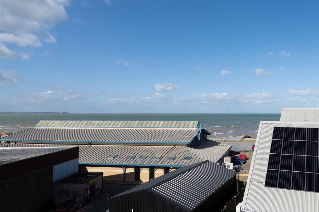 Additional image 6 of 2 bed flat for saleBeach Walk, Whitstable CT5