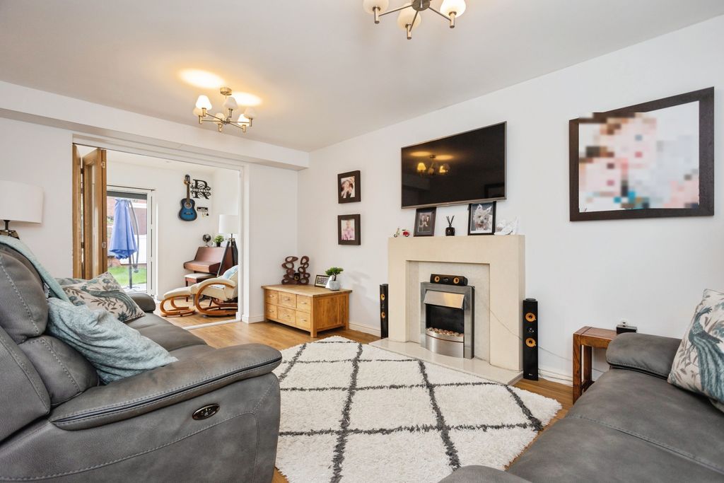 Additional image 7 of 4 bed detached house for saleWaterworks Road, Coalville, Leicestershire LE67