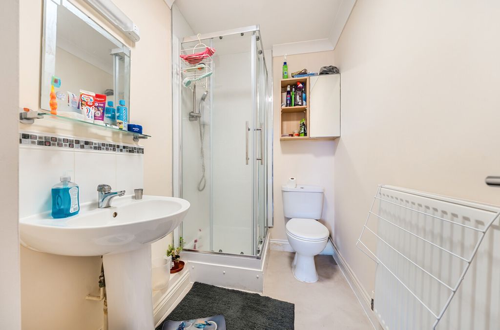 Additional image 9 of 2 bed flat for saleWinchester Road, Southampton, Hampshire SO16
