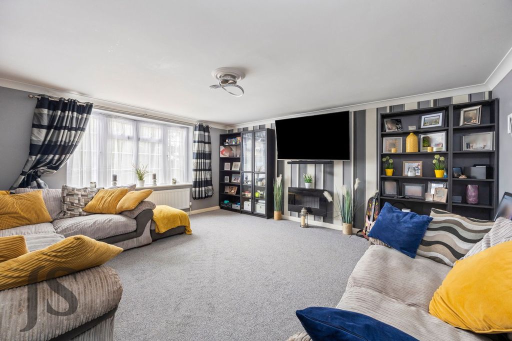 Additional image 10 of 6 bed detached house for saleMill Lane, High Salvington, Worthing BN13
