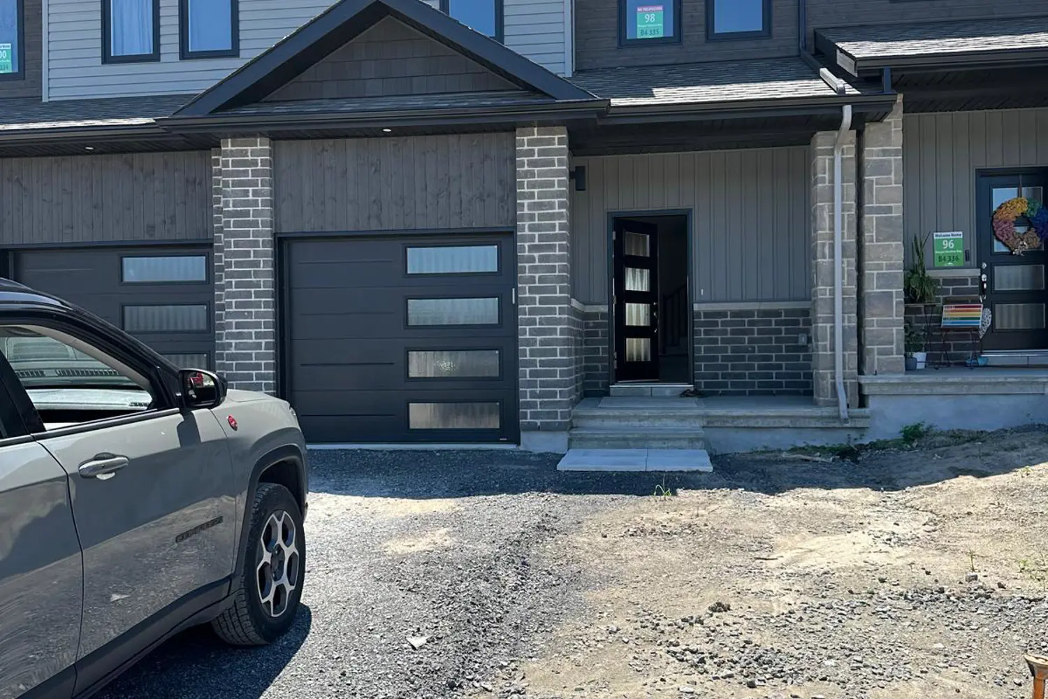 98 Morgan Clouthier Way