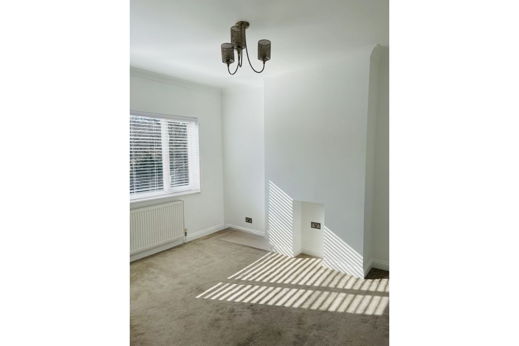 Additional image 12 of 2 bed maisonette for saleGodstone Road, Whyteleafe CR3