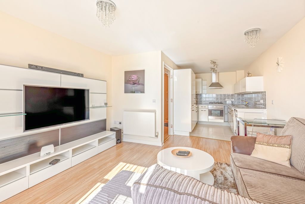 Additional image 2 of 2 bed flat for saleFosse Close, Leicester, Leicestershire LE3