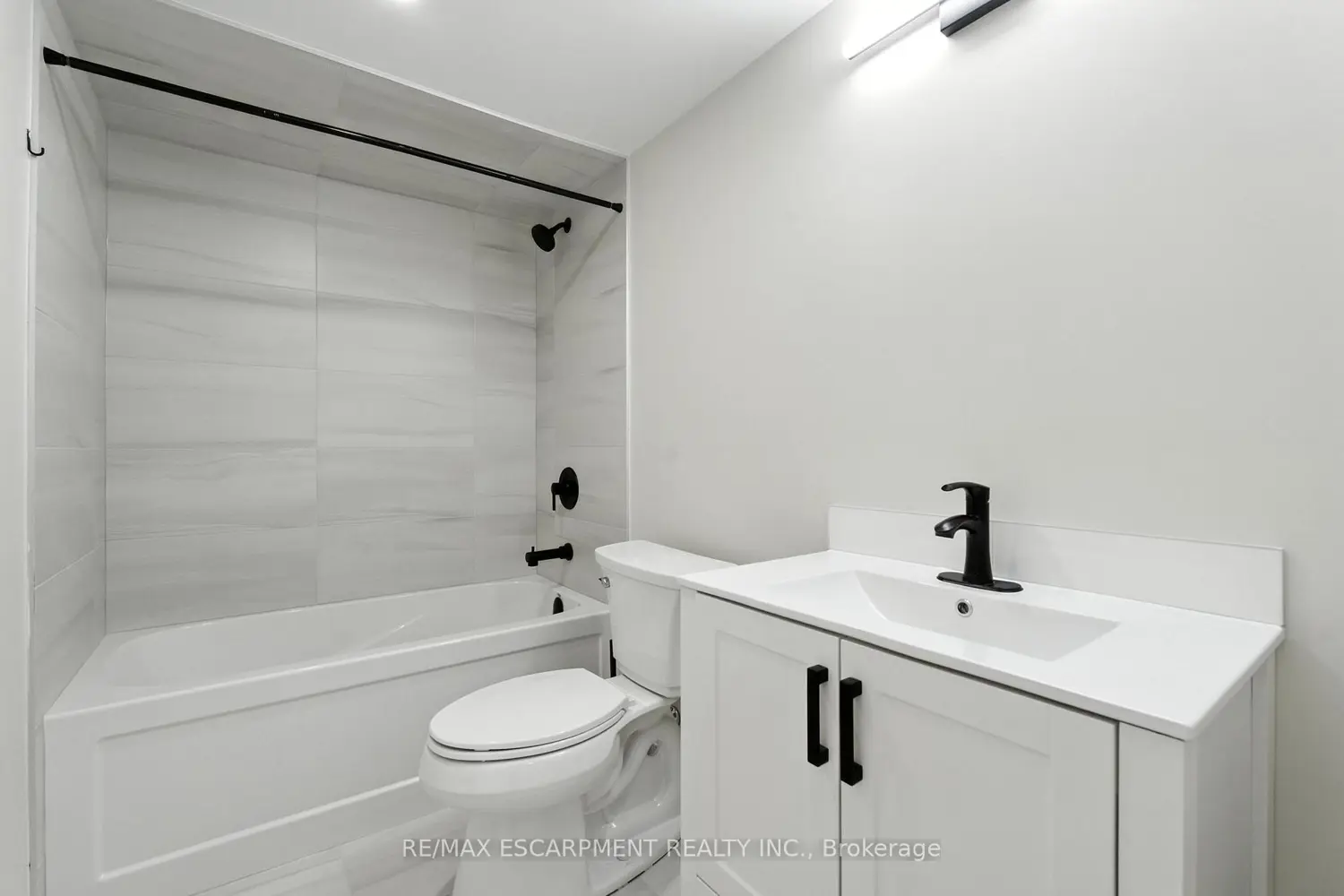 Additional image 13 of 929 Upper Ottawa Street