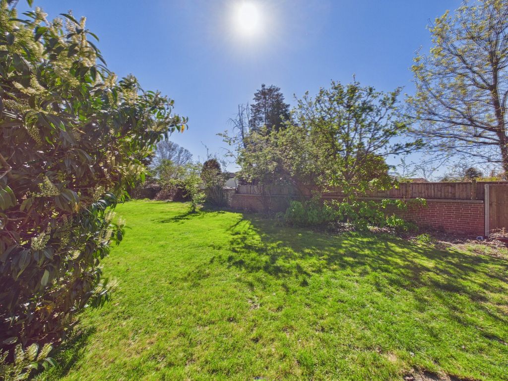 Additional image 10 of 4 bed detached house for saleClockhouse Lane, Ashford, Surrey TW15