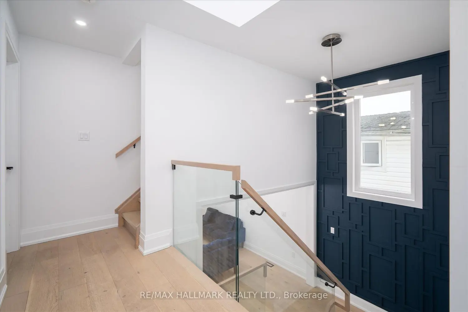 Additional image 7 of 83 Kalmar Avenue