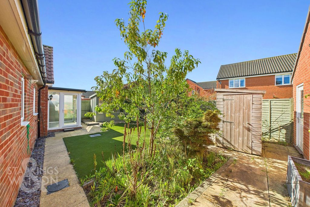 Additional image 22 of 3 bed detached bungalow for saleSomme Close, Wymondham NR18