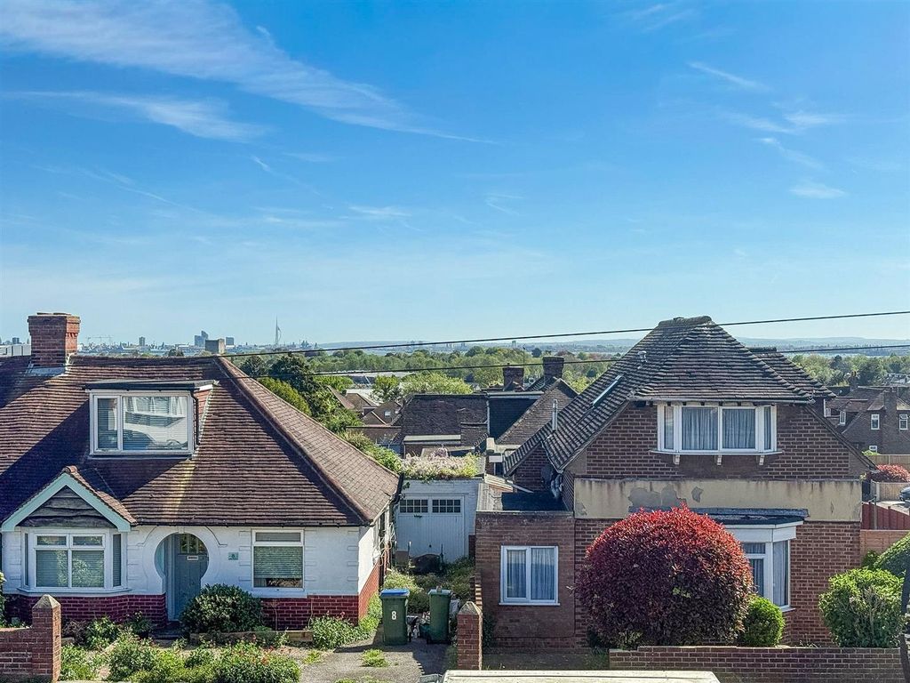 Additional image 14 of 3 bed semi-detached bungalow for saleLeith Avenue, Portchester PO16