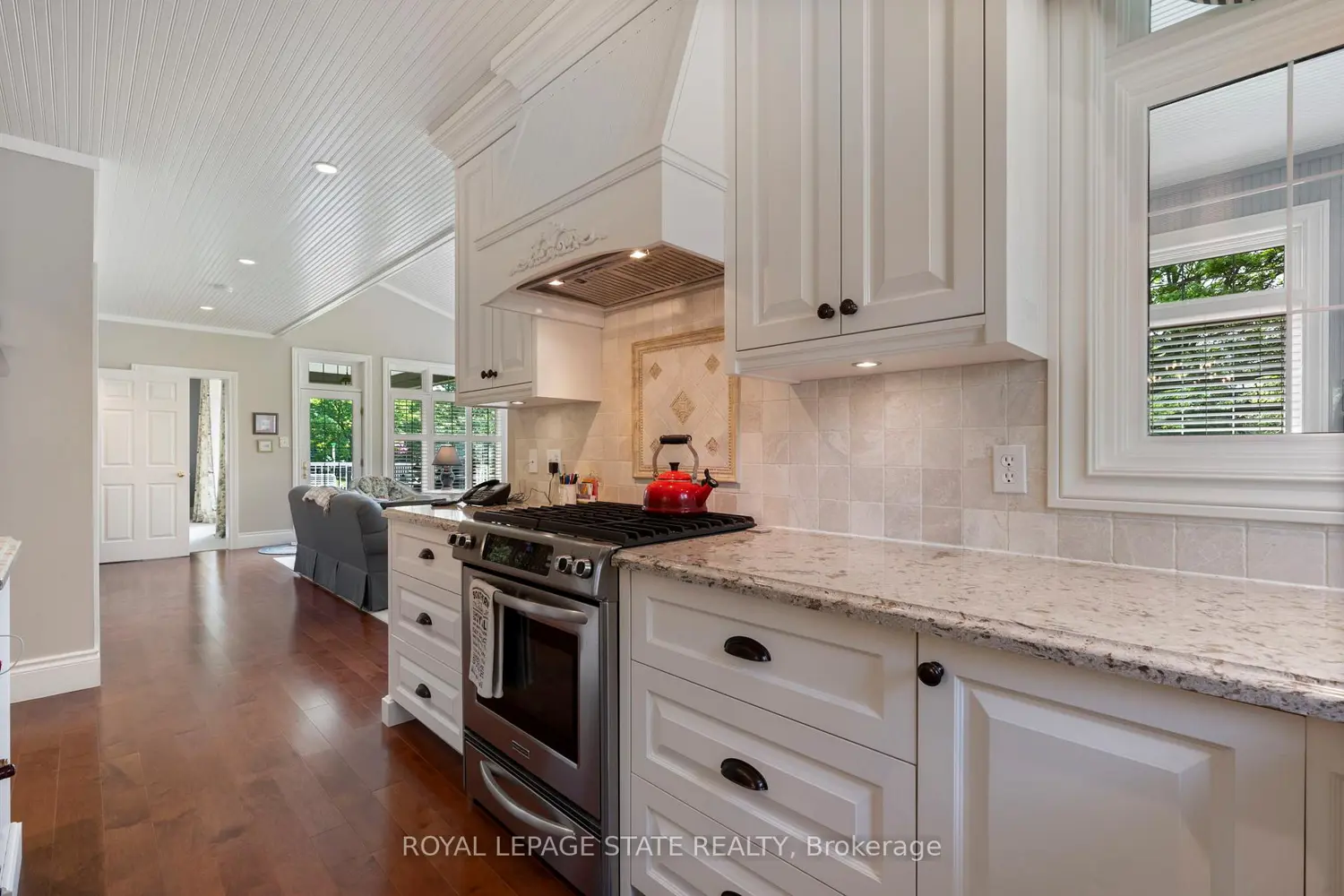 Additional image 6 of 402 Progreston Road