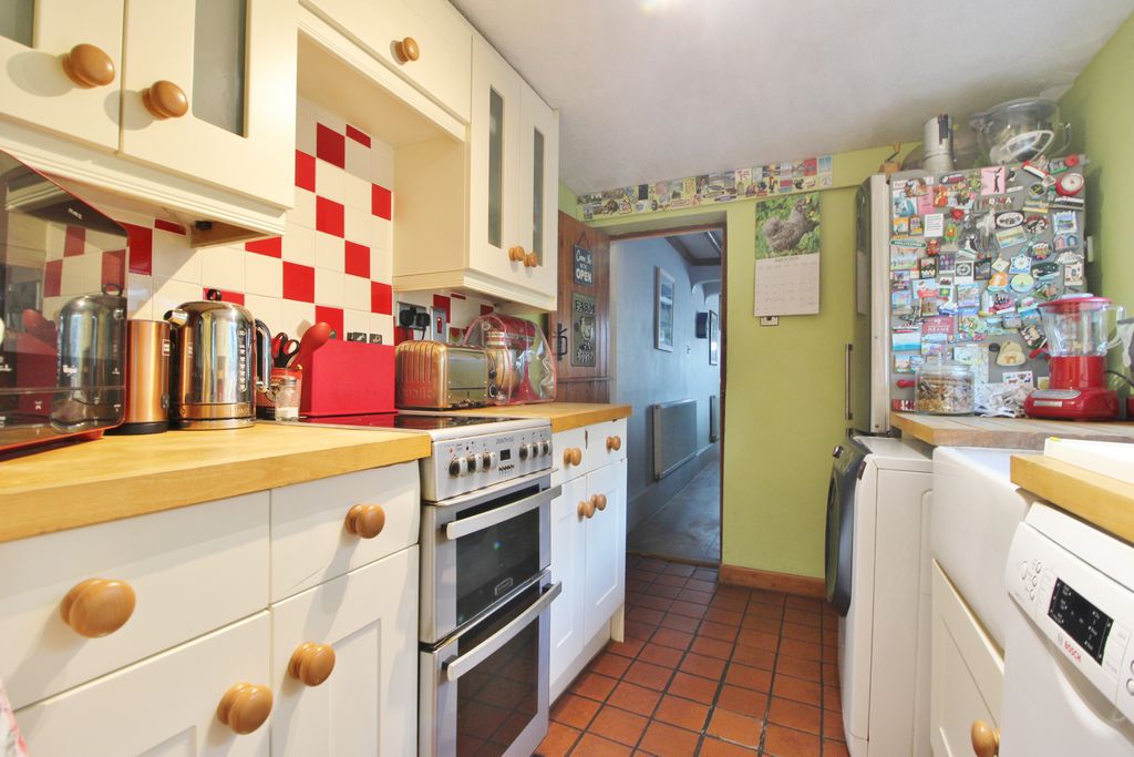 Additional image 9 of 2 bed terraced house for saleExmouth Road, Southsea PO5