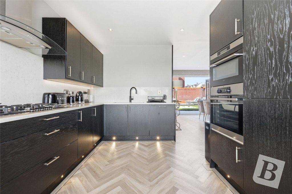 Additional image 22 of 5 bed detached house for saleAdams Croft, Witham, Essex CM8