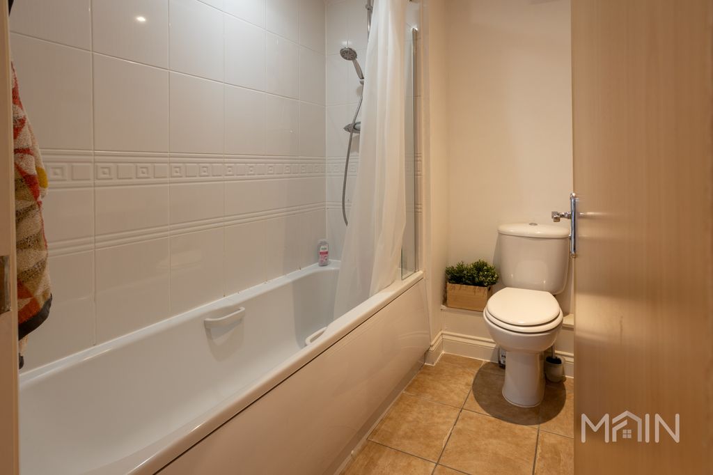 Additional image 11 of 1 bed flat for saleFlat 63 4, Birkby Close, Hamilton, Leicester, Leicestershire LE5