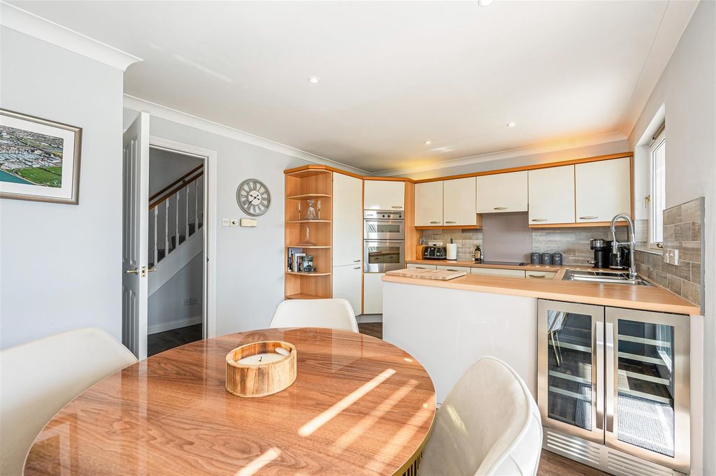 Additional image 4 of 3 bed terraced house for saleBryher Island, Port Solent PO6