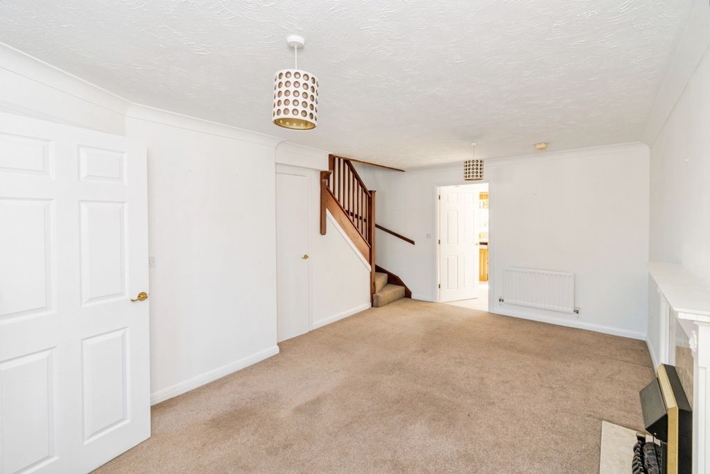Additional image 5 of 3 bed terraced house for saleAvro Close, Regents Park, Southampton, Hampshire SO15