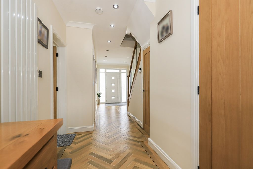 Additional image 14 of 4 bed semi-detached house for saleHonor Avenue, Goldthorn Park, Wolverhampton WV4