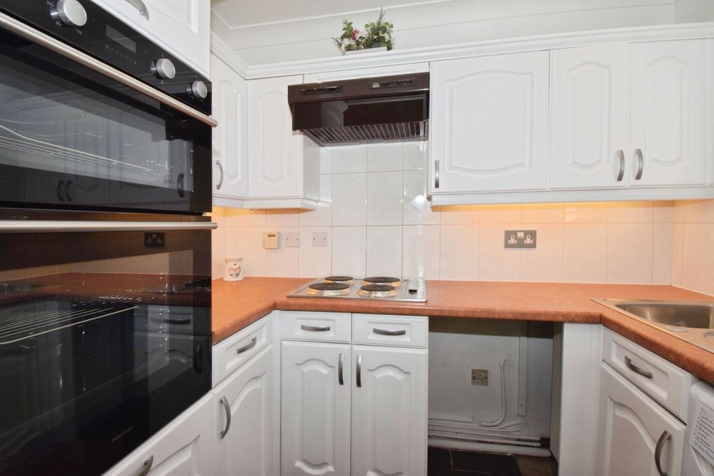 Studio for saleSpinney Halt, Whetstone, Leicester, Leicestershire LE8 photo 3