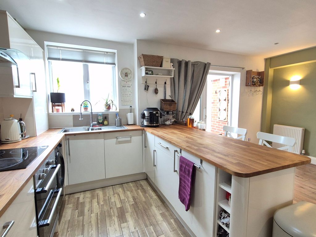 Additional image 8 of 3 bed semi-detached house for saleConvent Drive, Coalville LE67