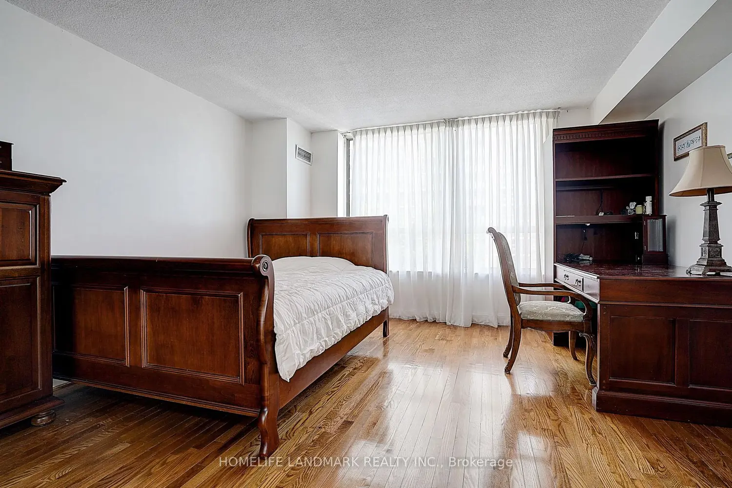 Additional image 13 of 130 Carlton Street 503