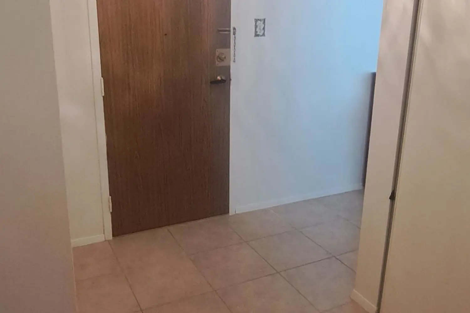 Additional image 5 of 10 Sunrise Avenue 114