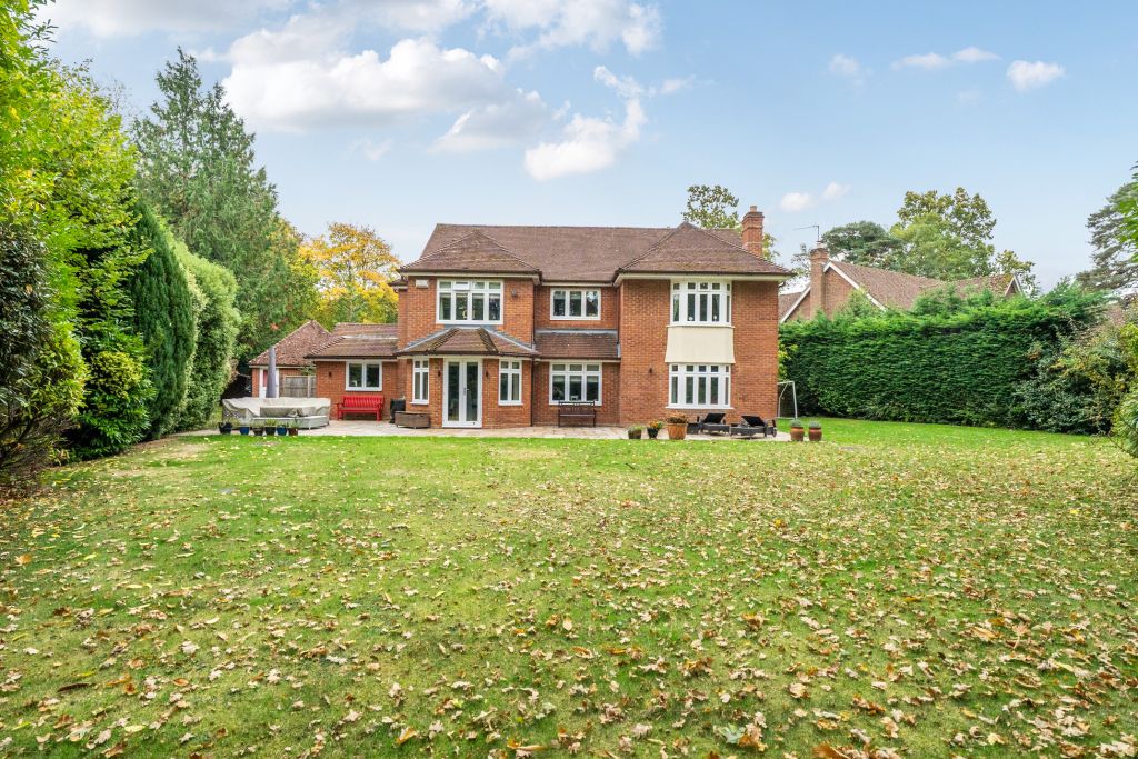 Additional image 19 of 5 bed detached house for saleHale End, Hook Heath, Woking GU22