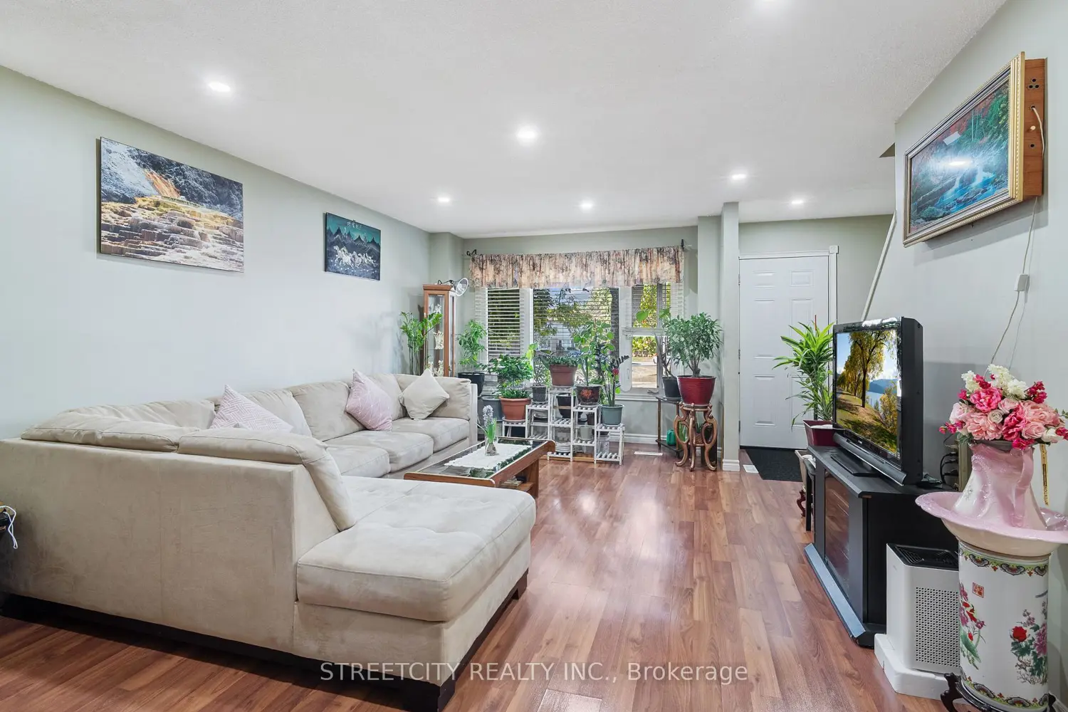 Additional image 3 of 45 Gatewood Place 19