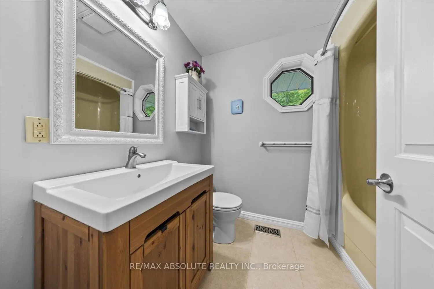 Additional image 12 of 4098 Armitage Avenue