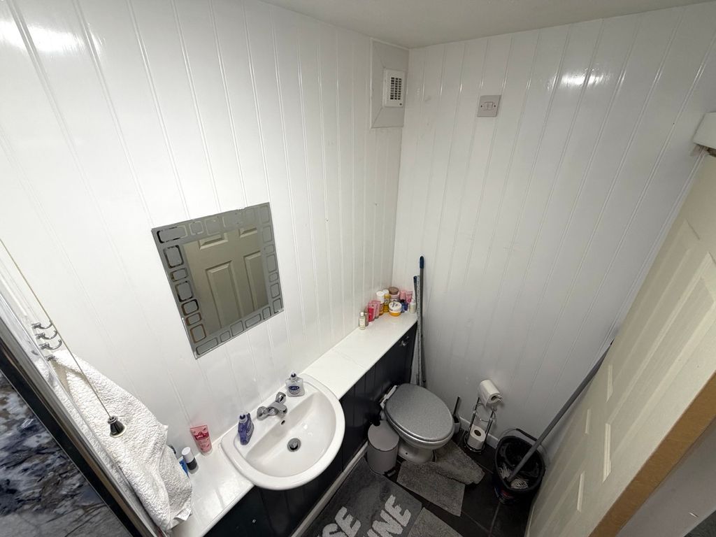Additional image 10 of 1 bed flat for saleHambleton Close, Widnes WA8