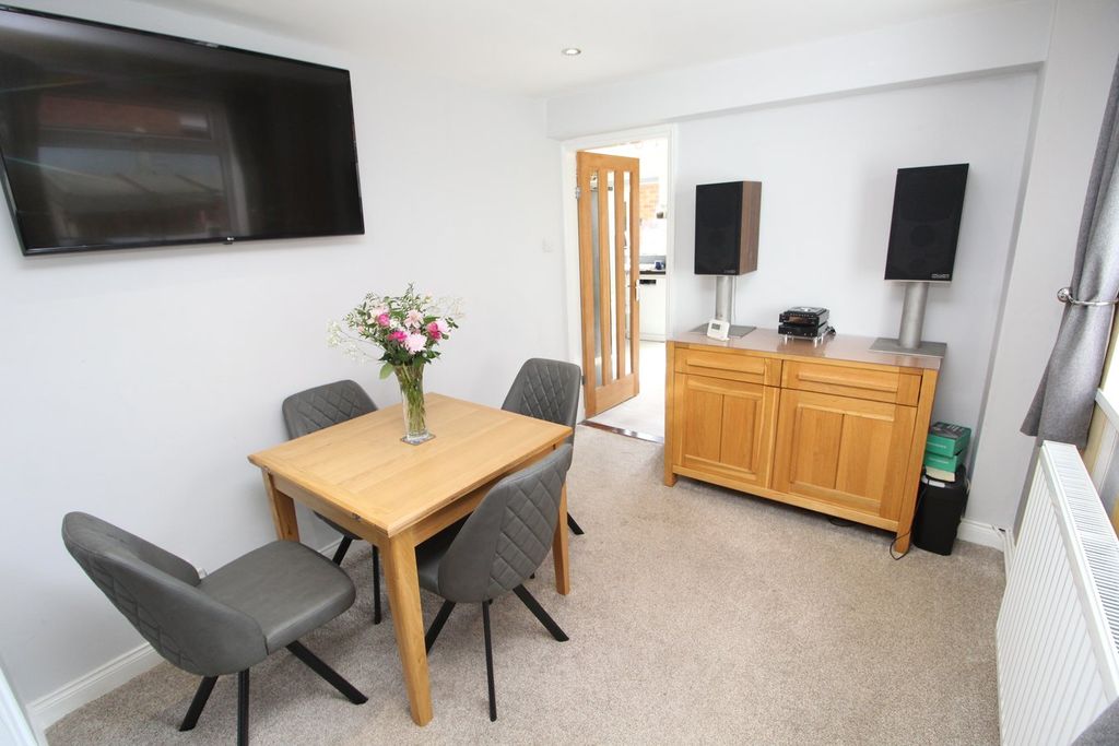 Additional image 5 of 4 bed detached house for saleWale Road, Whetstone, Leicester LE8