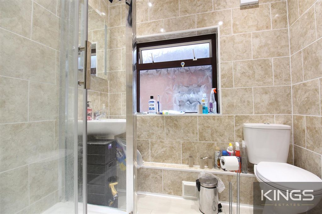 Additional image 5 of 4 bed terraced house for saleHighfield Lane, Southampton SO17