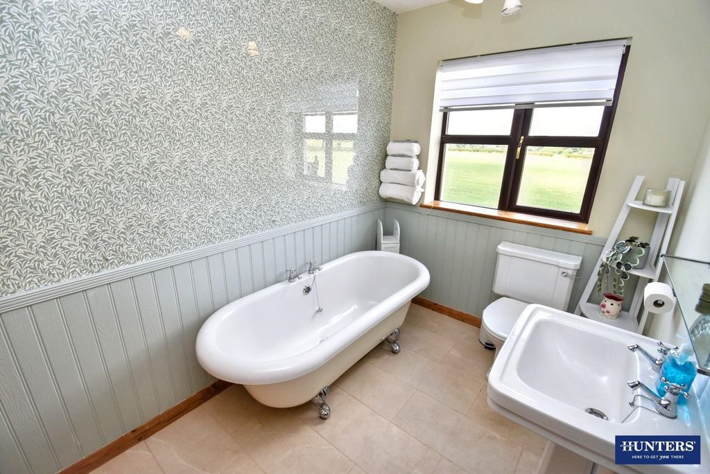 Additional image 11 of 5 bed detached house for saleForest Road, Huncote, Leicester LE9