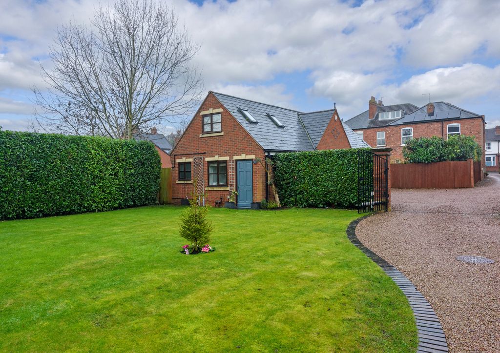Additional image 19 of 5 bed detached house for saleWorcester, Worcestershire WR3