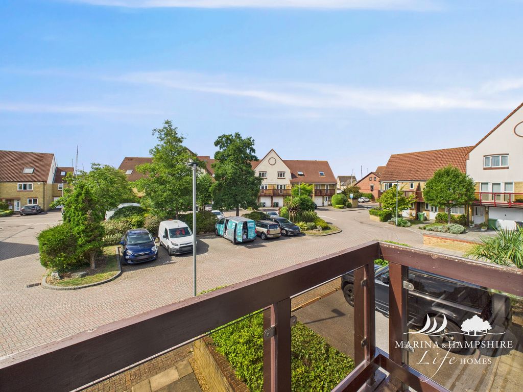 Additional image 24 of 3 bed terraced house for saleTintagel Way, Port Solent PO6