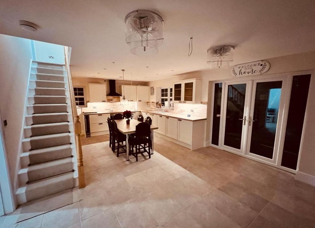 Additional image 4 of 3 bed detached house for saleBrookvale Road, Highfield, Southampton SO17