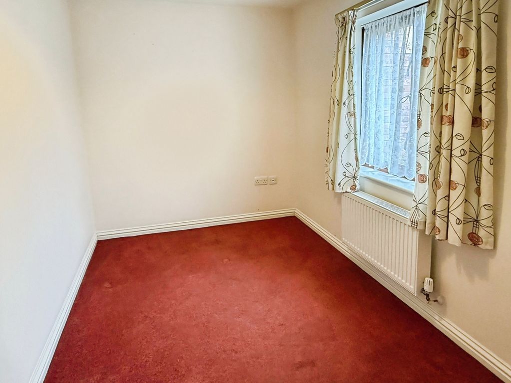 Additional image 11 of 2 bed flat for saleHoneywell Close, Oadby LE2