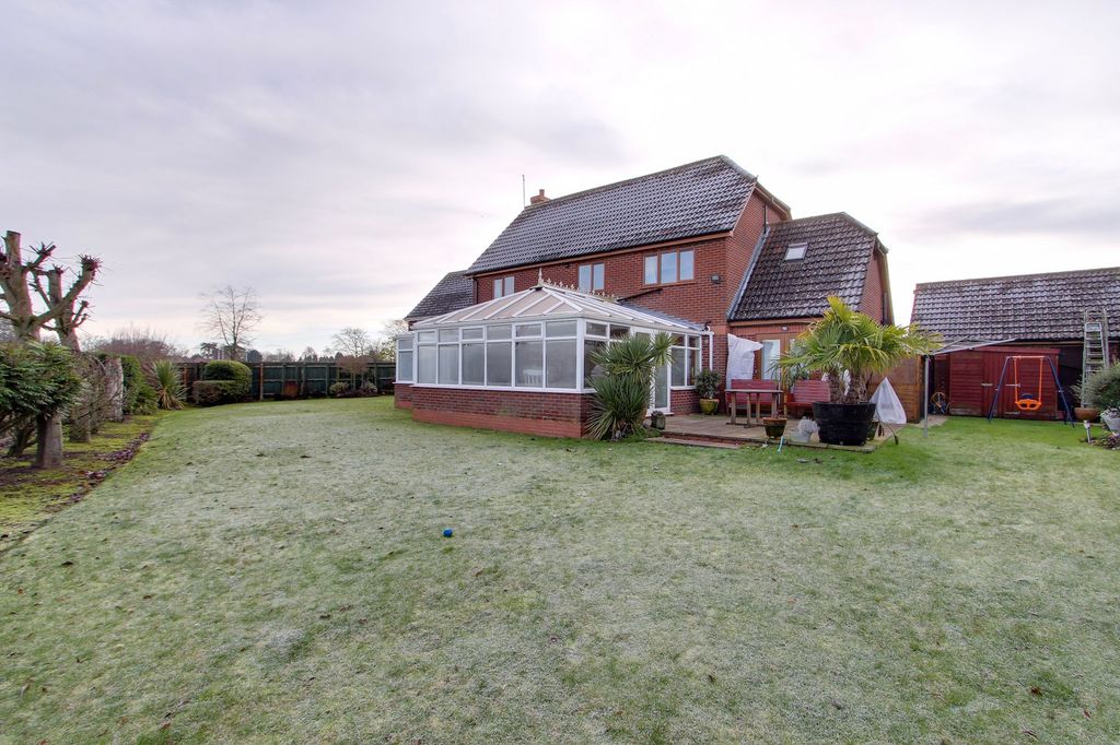 Additional image 3 of 4 bed detached house for saleAshdale Park, Wisbech PE13