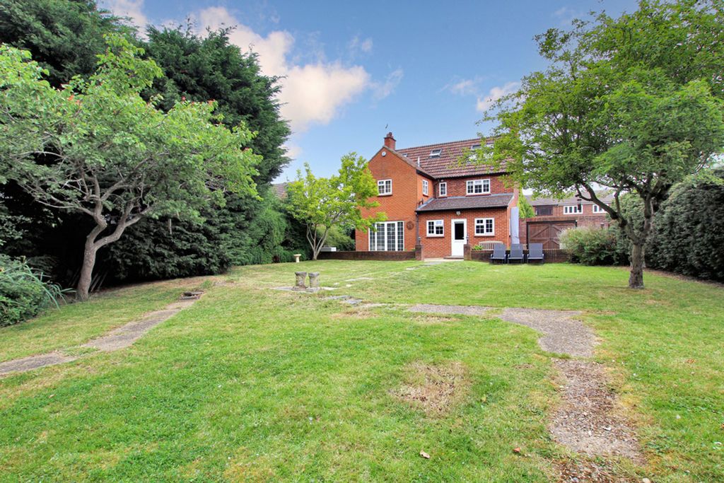 Additional image 37 of 5 bed detached house for saleSwan Lane, Wickford SS11