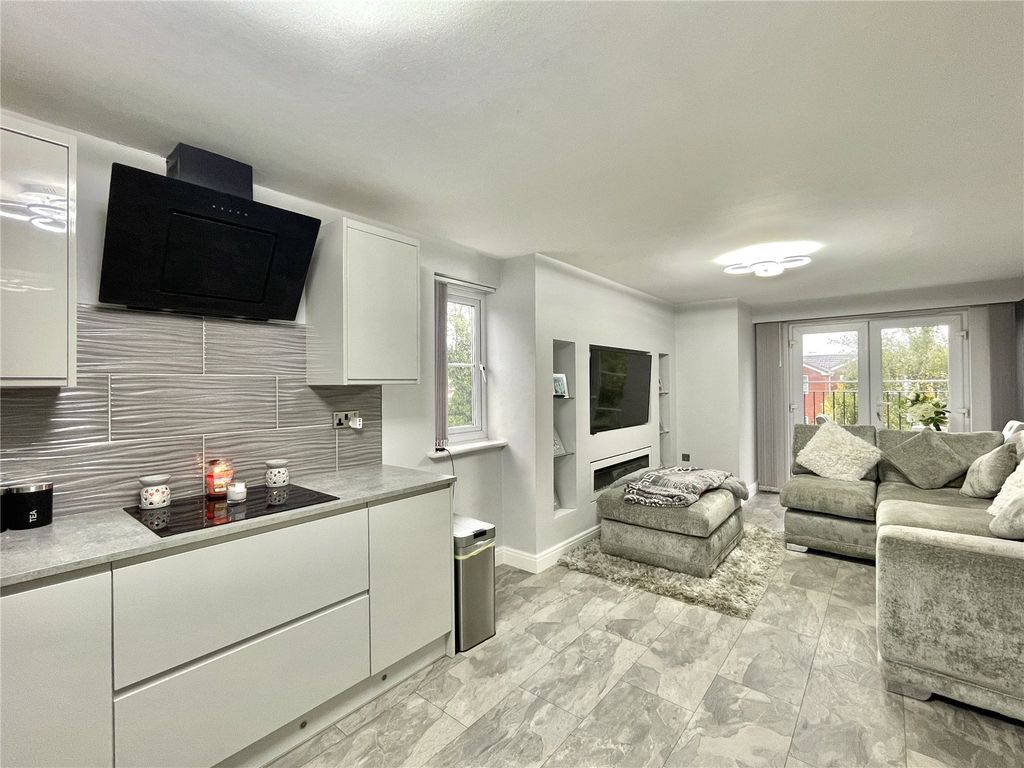 Additional image 4 of 2 bed flat for saleSt. Michaels View, Widnes, Cheshire WA8
