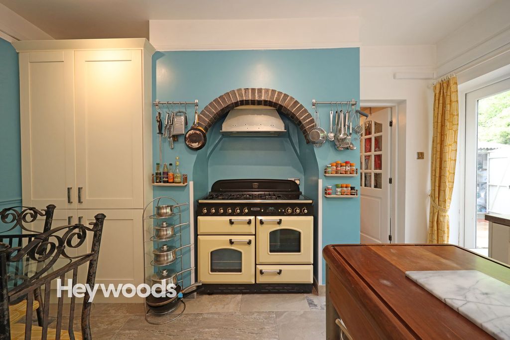 Additional image 10 of 4 bed detached house for saleStation House, High Street, Silverdale, Newcastle Under Lyme ST5