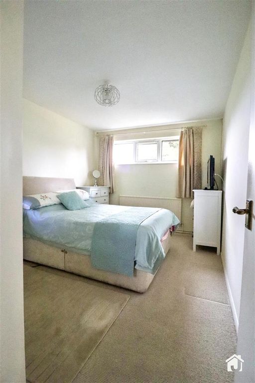 Additional image 8 of 3 bed flat for saleCross Lane, Mountsorrel, Loughborough LE12
