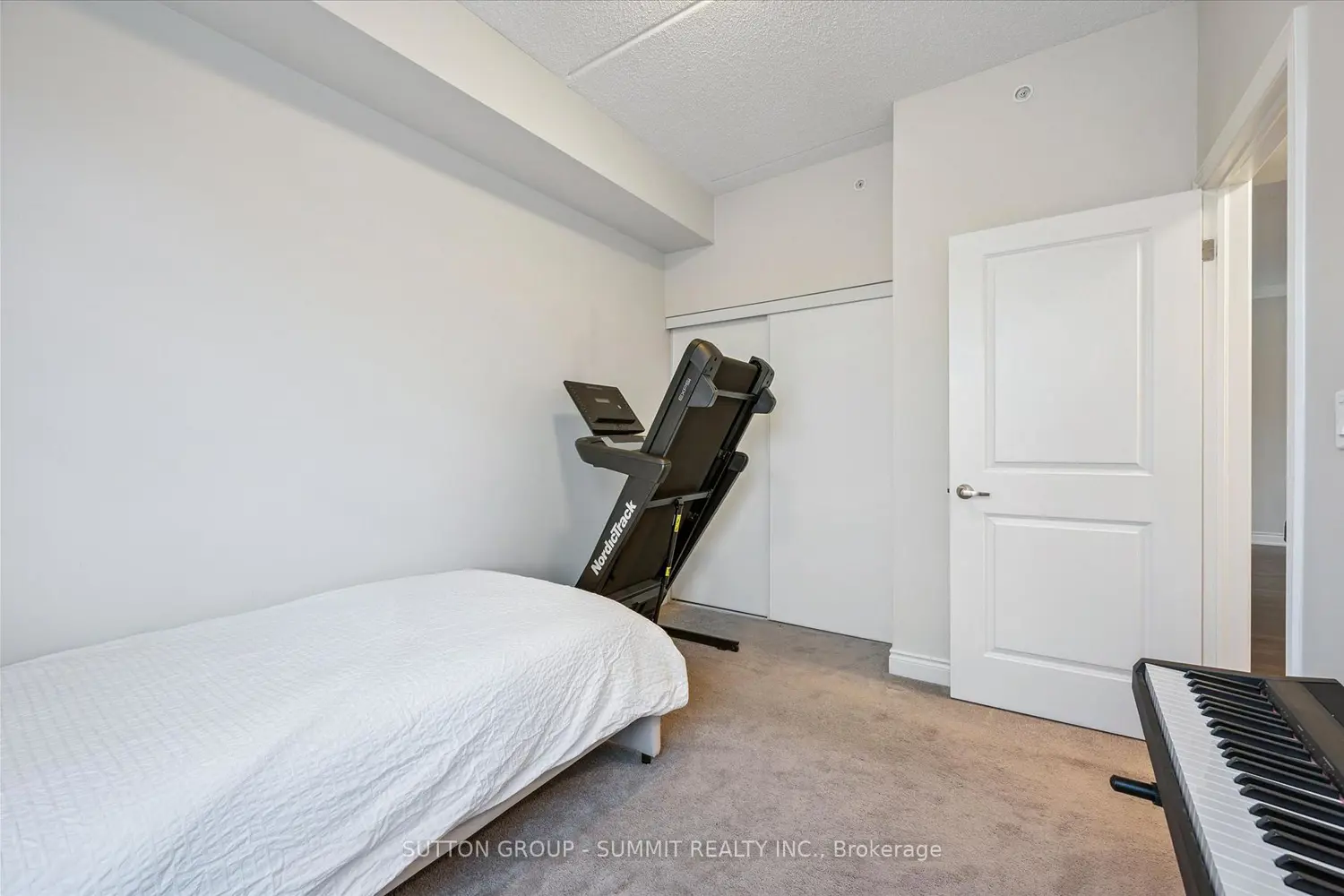 Additional image 14 of 1077 Gordon Street 242