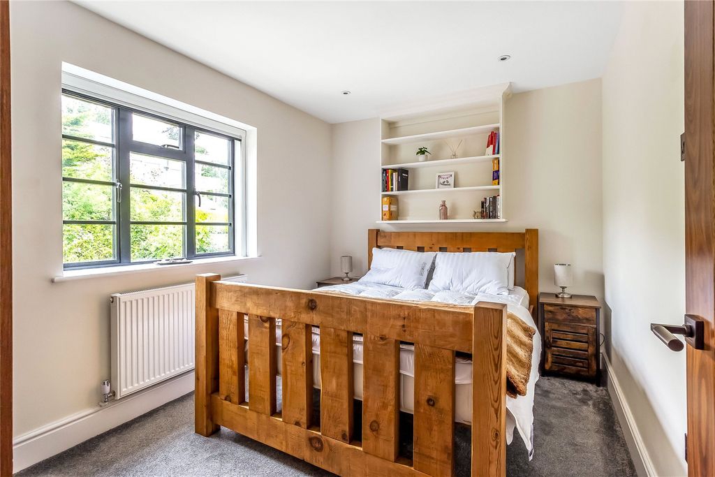 Additional image 25 of 6 bed detached house for saleHook Heath, Surrey GU22