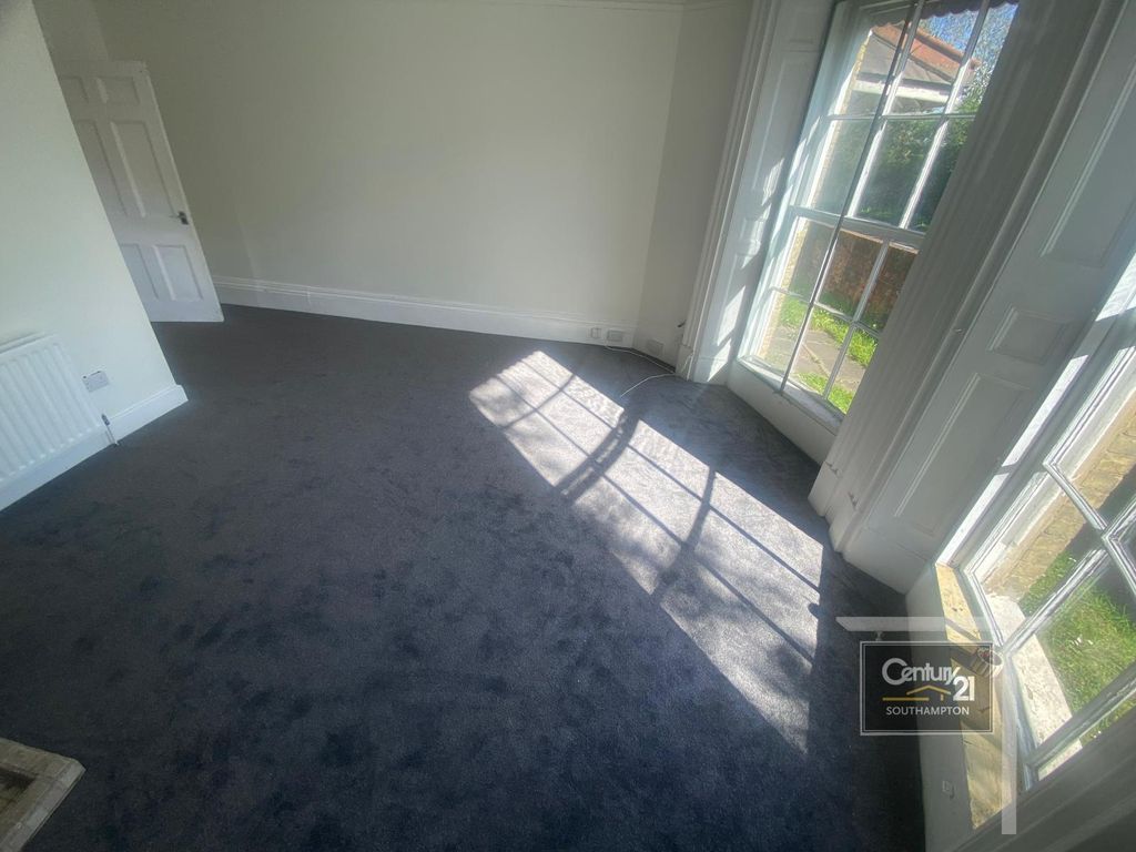Additional image 7 of 1 bed flat for sale|Ref: L820888|, Millbrook Road West, Southampton SO15
