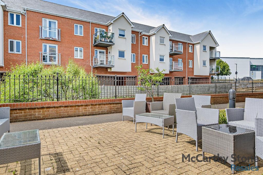 Additional image 24 of 1 bed flat for sale3 Medina Court, Old Westminster Lane, Newport, Isle Of Wight PO30