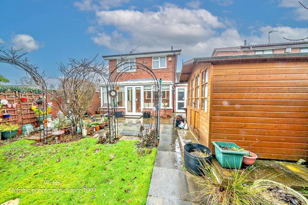 Additional image 27 of 3 bed property for saleHighgrove Close, Willenhall WV12