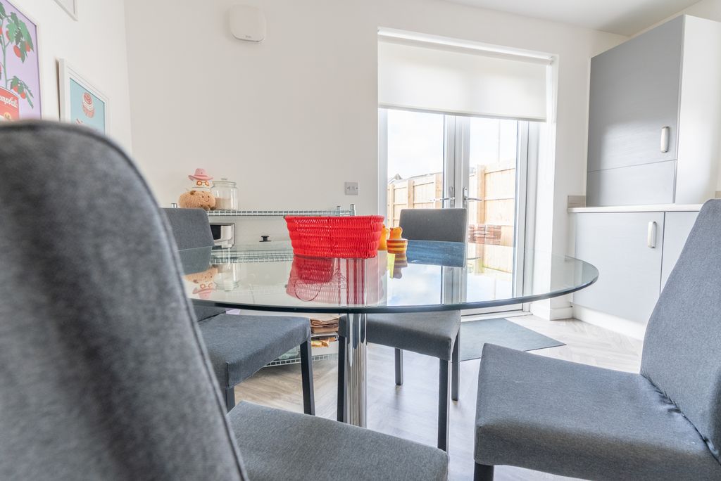 Additional image 7 of 3 bed end terrace house for saleMackay Place, Wishaw ML2